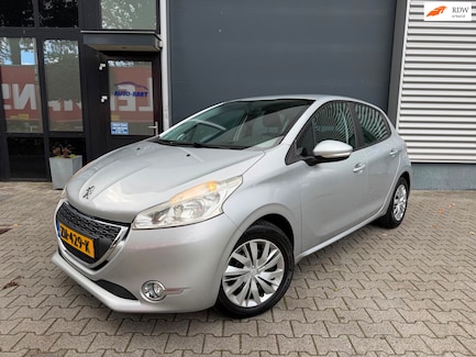 Peugeot 208 0