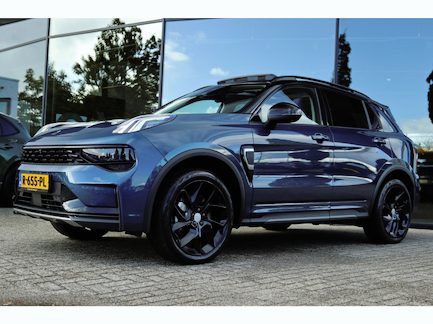 Lynk & Co 01 0