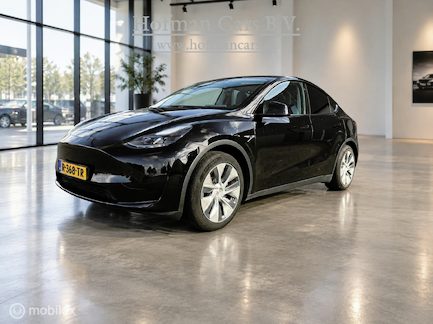Tesla Model Y 0