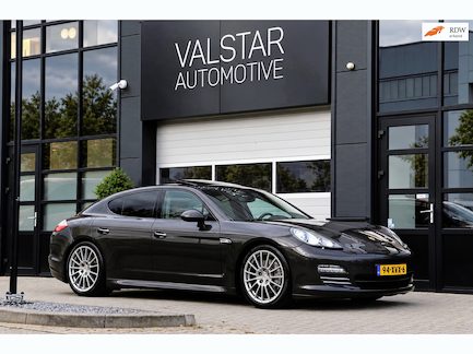 Porsche Panamera 0