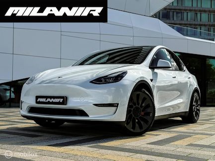 Tesla Model Y 0
