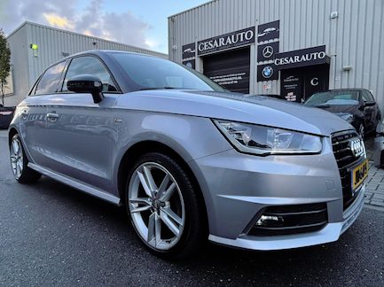 Audi A1 0