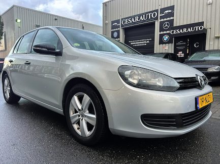 Volkswagen Golf 0