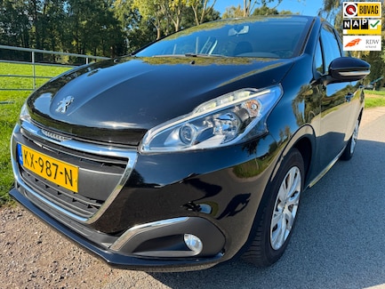 Peugeot 208 0