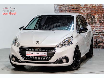 Peugeot 208 0