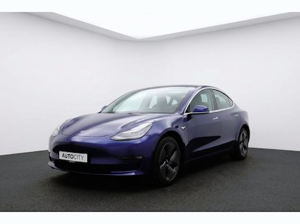 Tesla Model 3 0