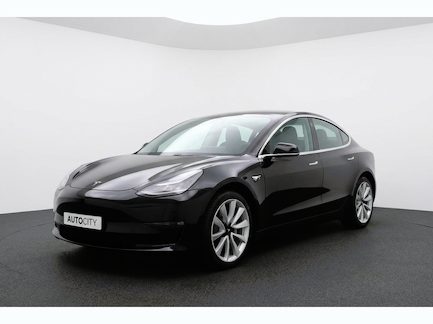 Tesla Model 3 0
