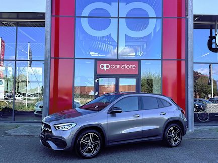 Mercedes-Benz GLA 0
