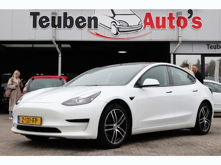 Tesla Model 3 0