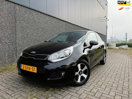 Kia Rio 0