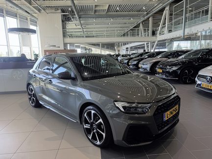 Audi A1 0