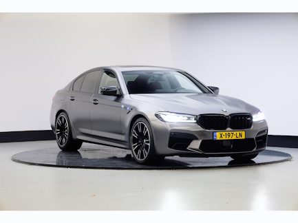 BMW M5 0