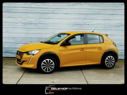 Peugeot e-208 0