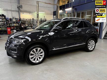 Volkswagen T-Roc 0
