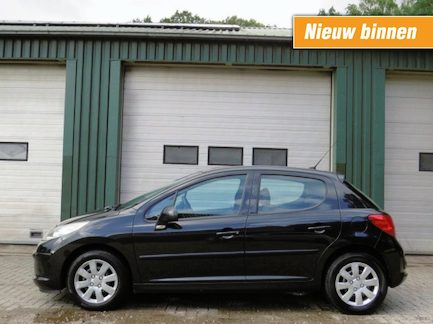 Peugeot 207 0