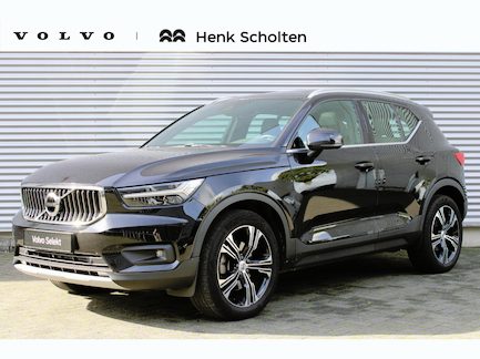 Volvo XC40 0