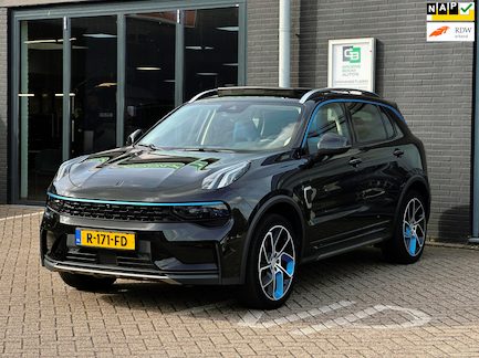 Lynk & Co 01 0