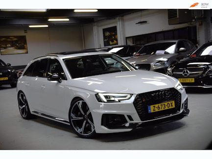 Audi RS4 0