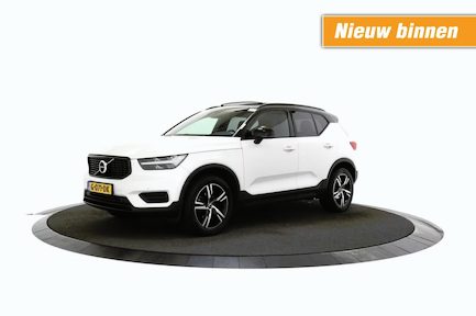 Volvo XC40 0