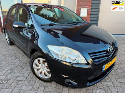 Toyota Auris 0