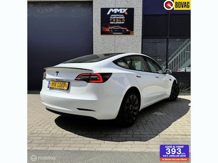 Tesla Model 3 0