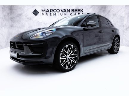 Porsche Macan 0