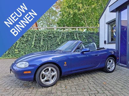 Mazda MX-5 0