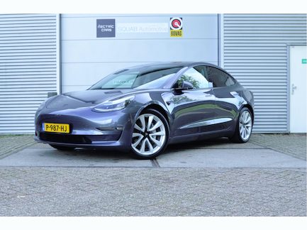 Tesla Model 3 0