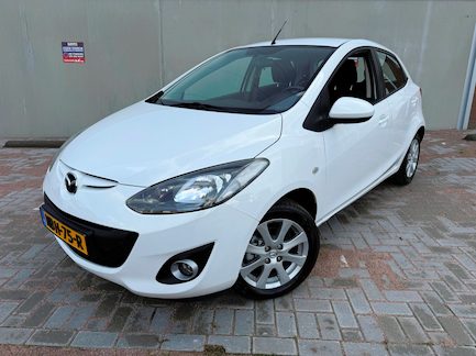 Mazda 2 0