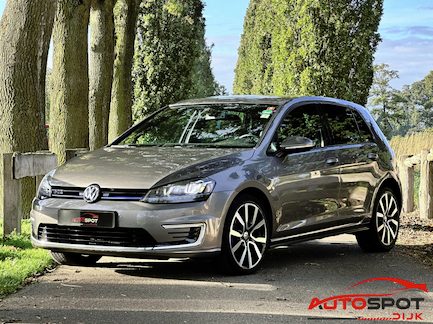 Volkswagen Golf 0