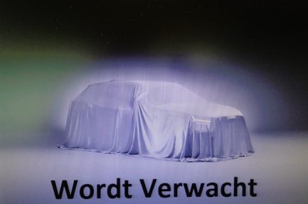 Peugeot 208 0