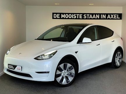 Tesla Model Y 0