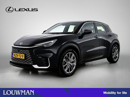 Lexus LBX 0