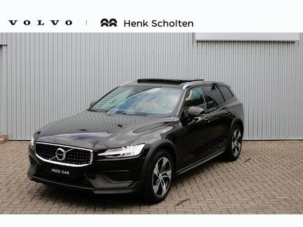 Volvo V60 Cross Country 0