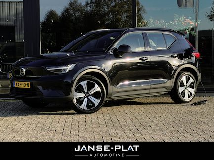Volvo XC40 0