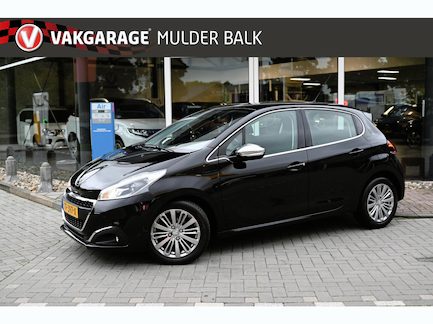 Peugeot 208 0