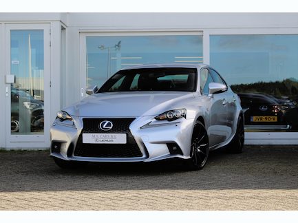 Lexus IS 0