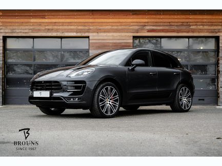 Porsche Macan 0