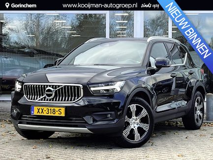 Volvo XC40 0