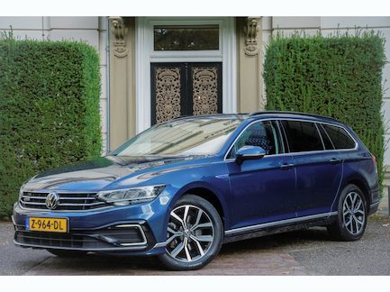 Volkswagen Passat 0