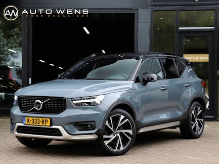 Volvo XC40 0