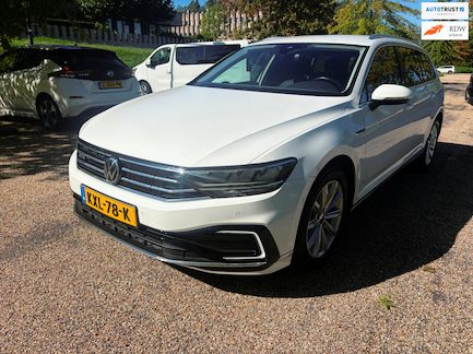 Volkswagen Passat 0