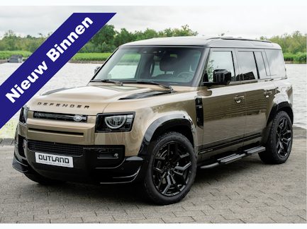Land Rover Defender 0