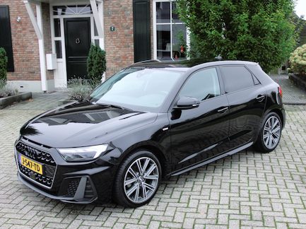 Audi A1 0