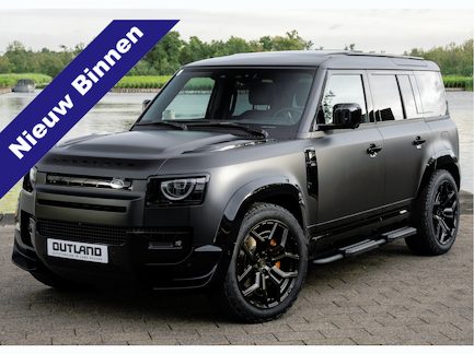 Land Rover Defender 0