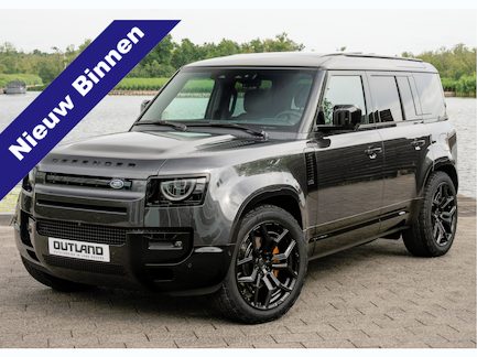 Land Rover Defender 0