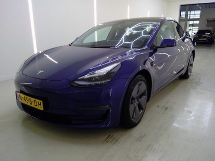 Tesla Model 3 0
