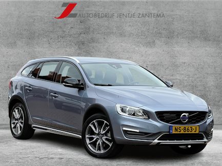 Volvo V60 Cross Country 0