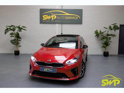 Kia ProCeed 0
