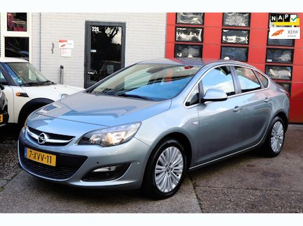 Opel Astra 0